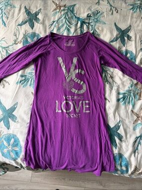 Victorias Secret 1/4 Length Sleeve Nightgown- Purple- Womens M